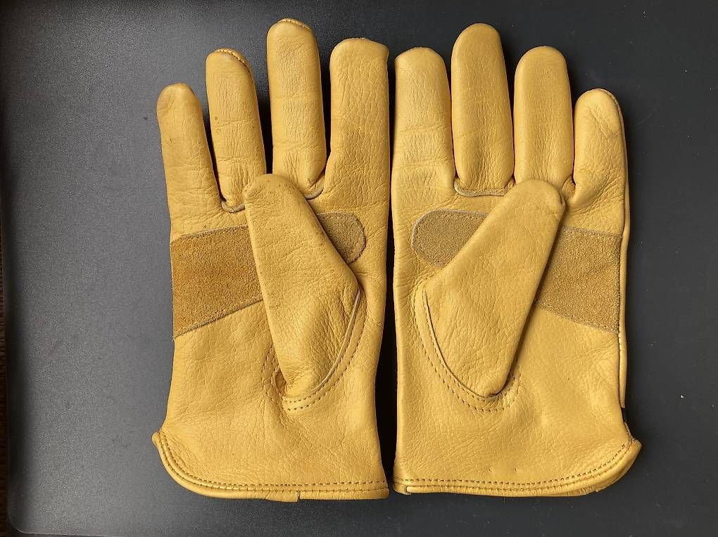 Guanti & manicotti: Lederhandschuhe Wells Lamont – Usato da Hämikon venduto da autiva 2