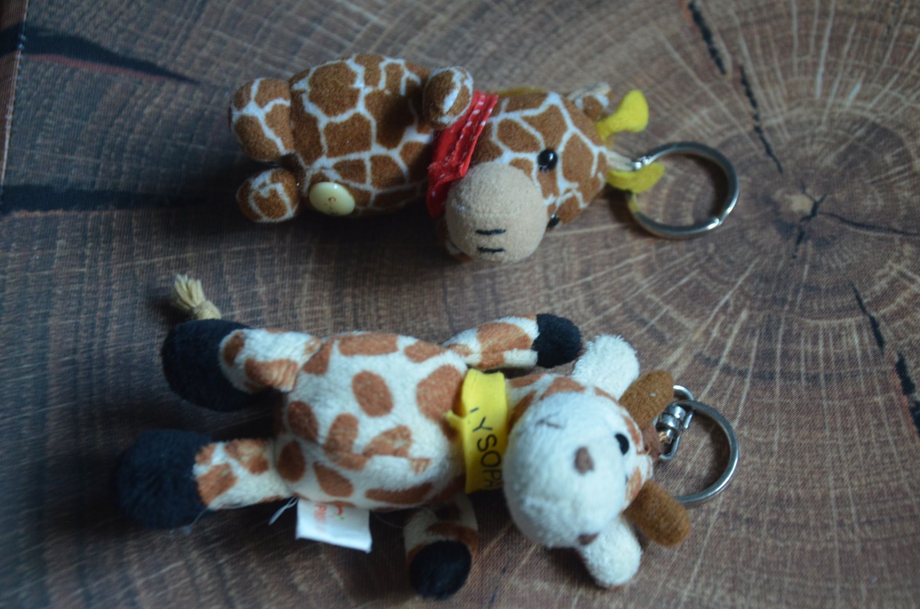 Portachiavi: 2 GIRAFFE PORTE CLEE – Usato da Chiasso venduto da Dolly015