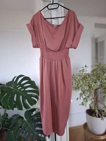 Robe ASOS design rose taille EU 38