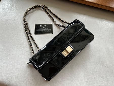Chanel Reissue East West Bag Patent Black