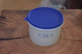 TUPPERWARE TEA