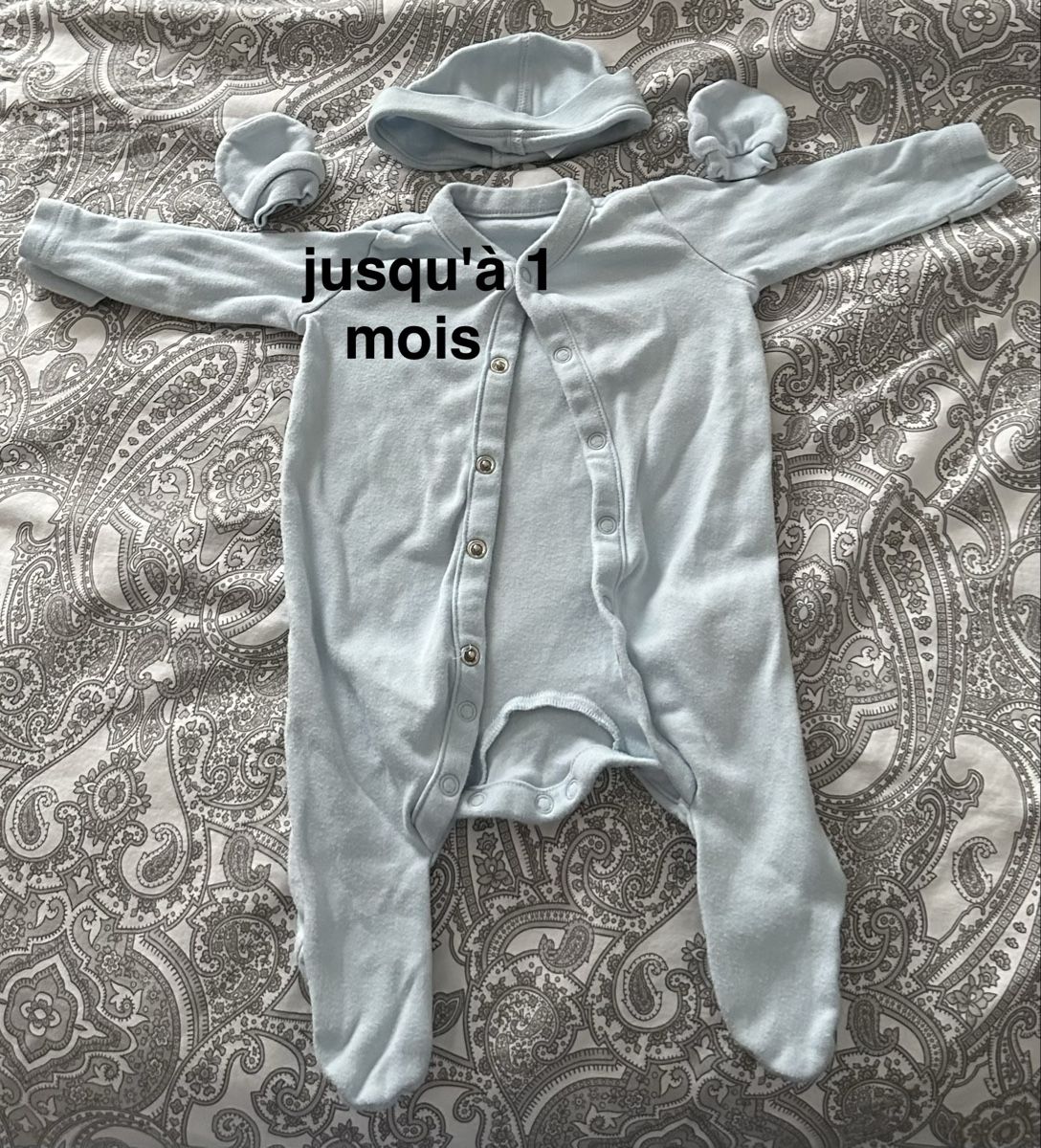 Lotti & Set di vestiti: Baby Clothes Bundle – Usato da Nyon venduto da jen_7dfc 2