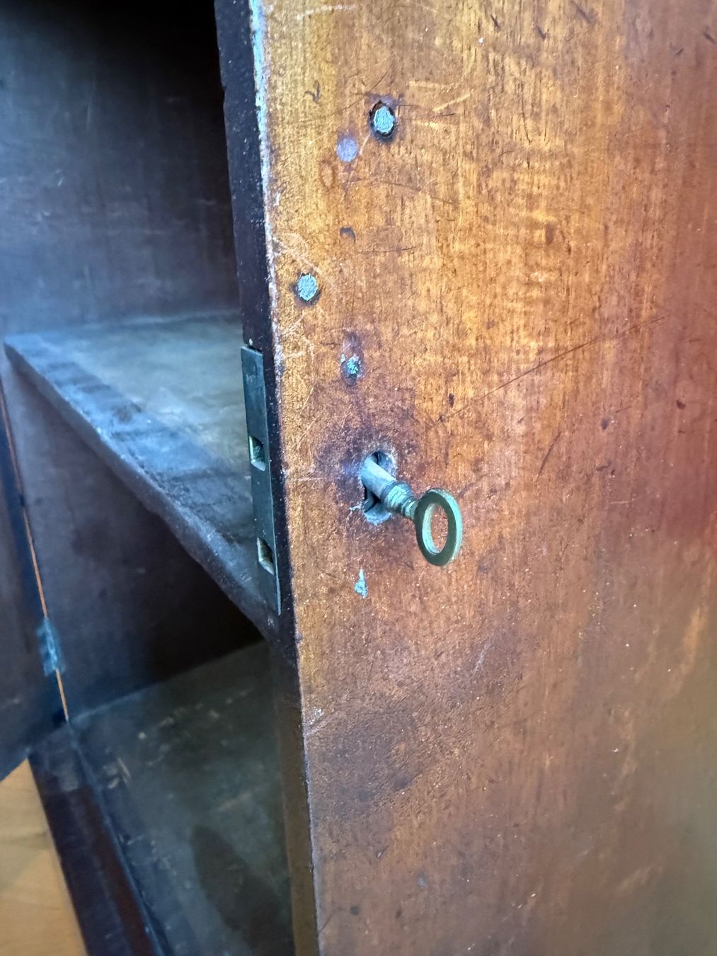 Armadi: Antikes Biedermeier Schränkchen Nussbaum – Usato da Itingen venduto da uhu777 3