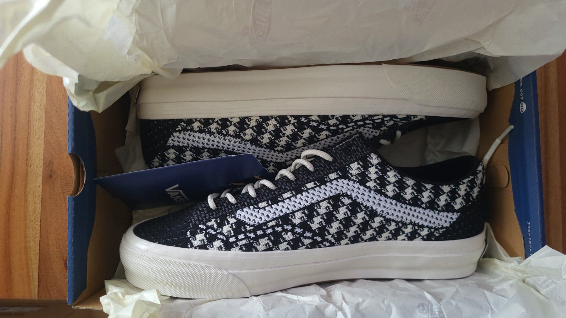 Vans Scarpe da uomo: Vans Old school ek – Nuovo (secondo la descrizione) da Bern venduto da Sneakerheadz 4