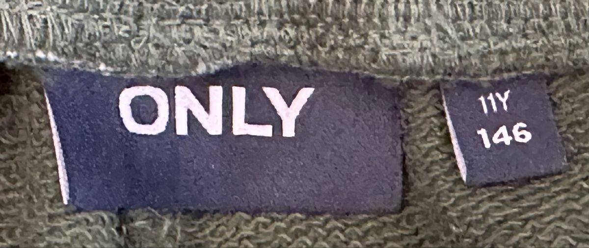 Only Pantaloni: Pantaloni in cotone ONLY  NUOVI – Nuovo e nell'imballaggio originale da Castel San Pietro venduto da Moregi 2