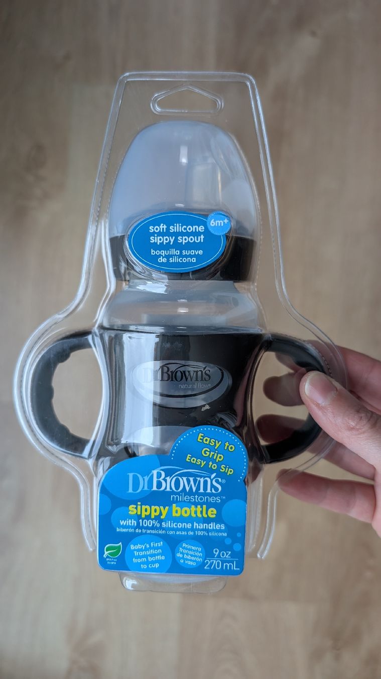 Pasti del neonato: NEW Dr Brown sippy cup / transition bottle – Nuovo e nell'imballaggio originale da Zürich venduto da MarianneZRH