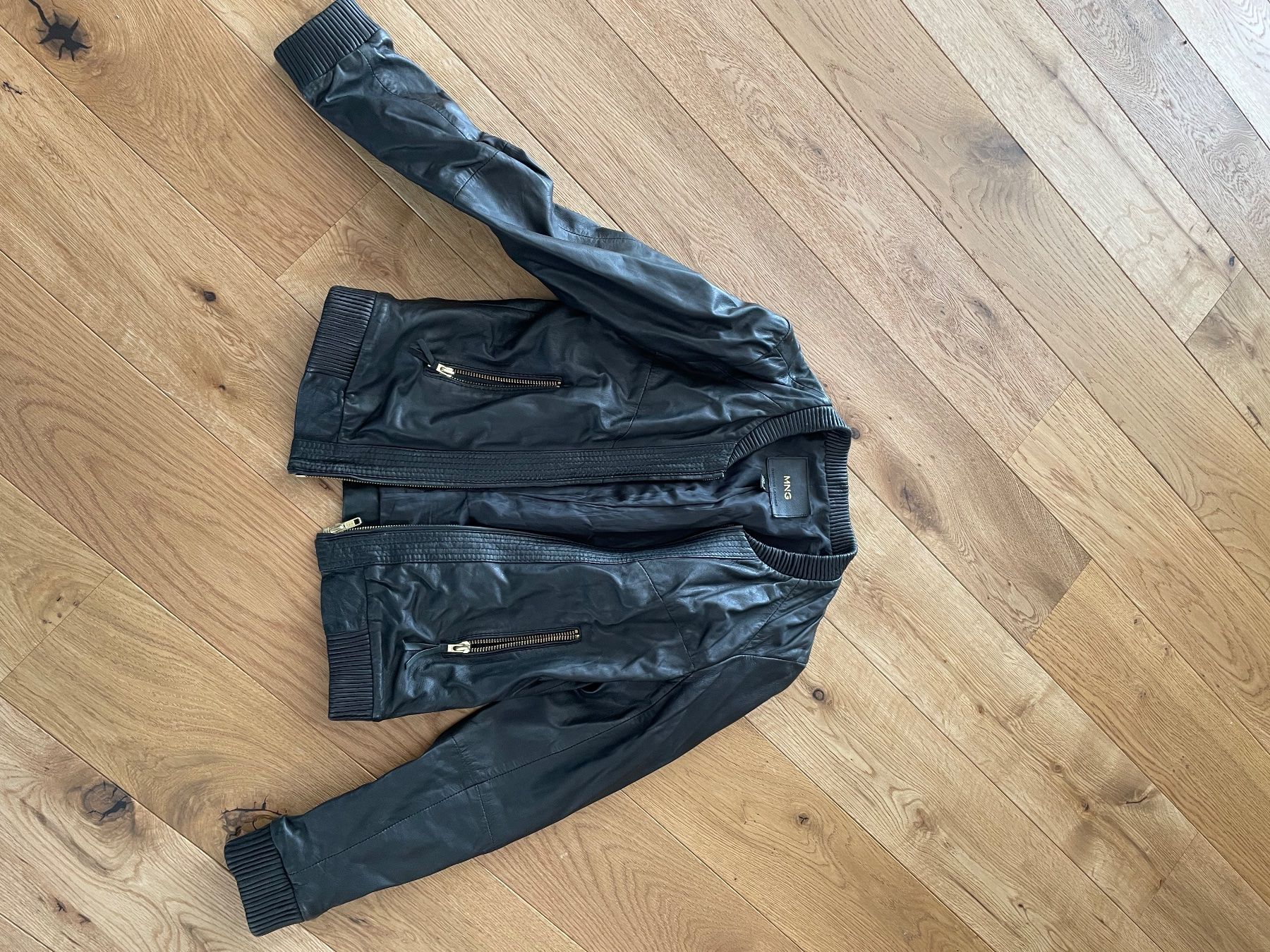 Mango Giacche: Lederjacke – Usato da Schänis venduto da coconut010
