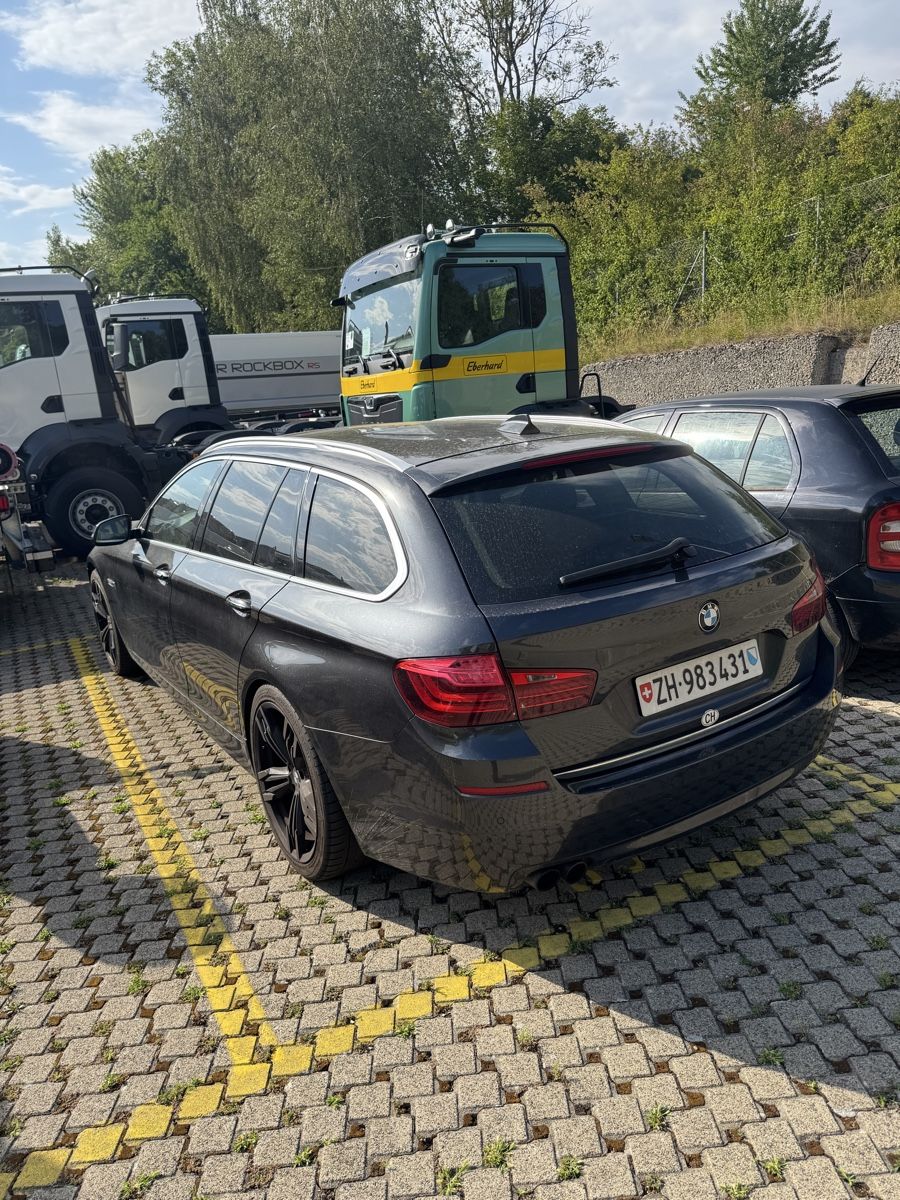 BMW Autos: Bmw 530d 2016 – Défectueux à Regensdorf par Hi_h6pz 4