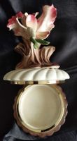 Bomboniere / Schmuckkästchen mit Blumenfigur