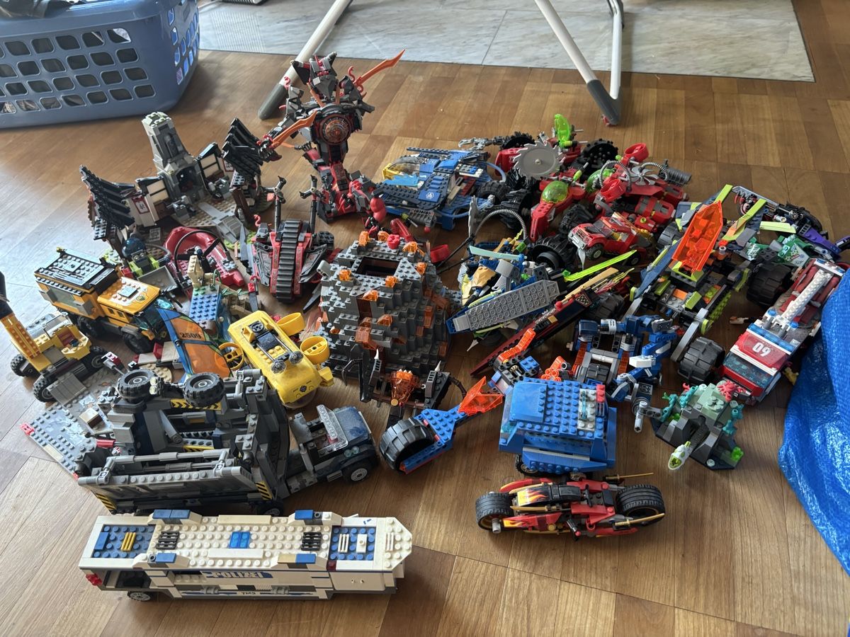 Lego Giocattoli: Viele verschiedene Lego s – Usato da Birrwil venduto da Hallwilersee24 1