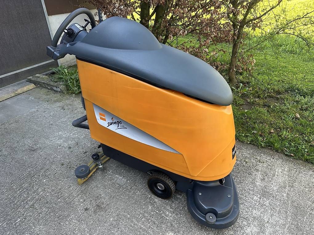Tutte le macchine: Taski swingo 1250B Scheuersaugmaschine – Usato da Sirnach venduto da Zox