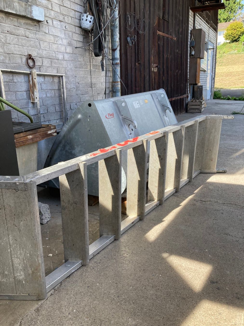 Ponteggi: Rollgerüst layher – Usato da Uster venduto da Deltabox 5