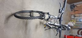 Mountainbike weiss Grösse M guter Zustand