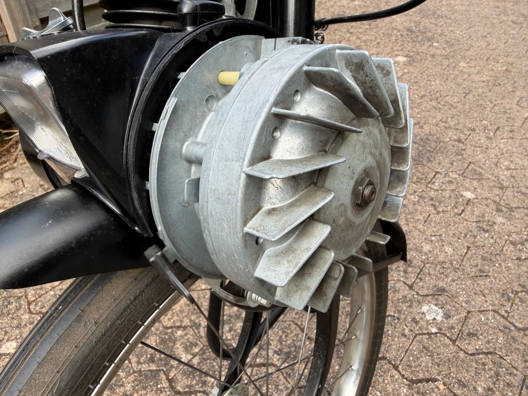 Solex Ciclomotori: Velo Solex – Usato da Brütten venduto da Viktor3 5