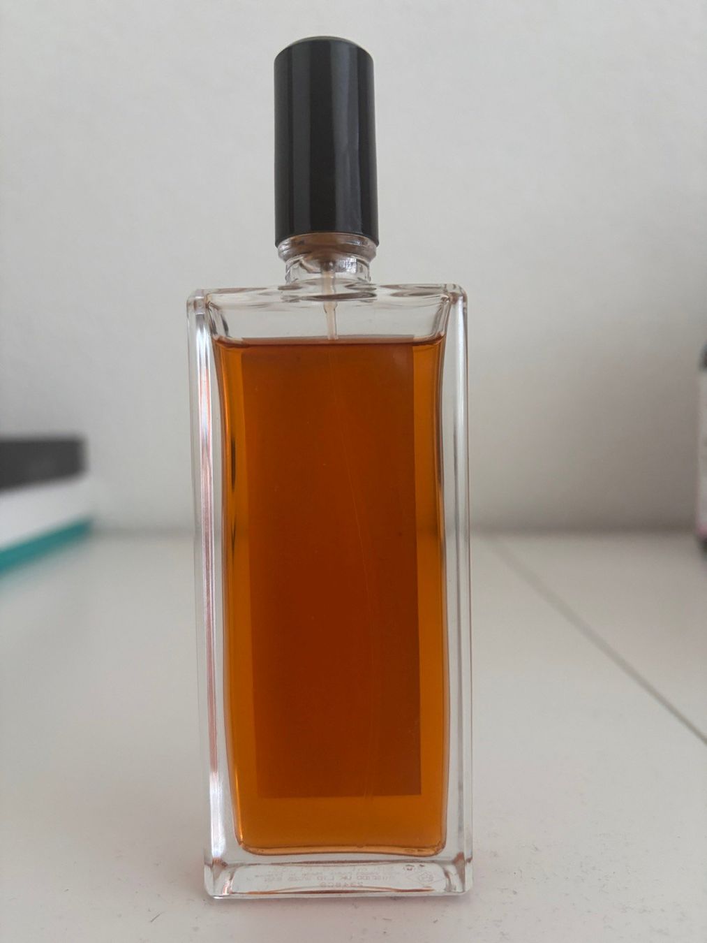 Serge Lutens Profumi & Eau de Toilette: Serge Lutens Ambre Sultan Eau de Parfum 50 ml – Nuovo (secondo la descrizione) da Zürich venduto da MasterOfRack 1