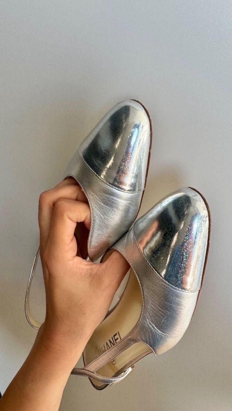 Chanel Scarpe da donna: Chanel Slingbacks Silver, Size 38,5, Great Condition! – Usato da Münchenstein venduto da mag_ck5y 6