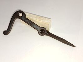 1 antiker Anzieh Schlenggen, 12.8cm, Eisen (LOT695#FBS2)