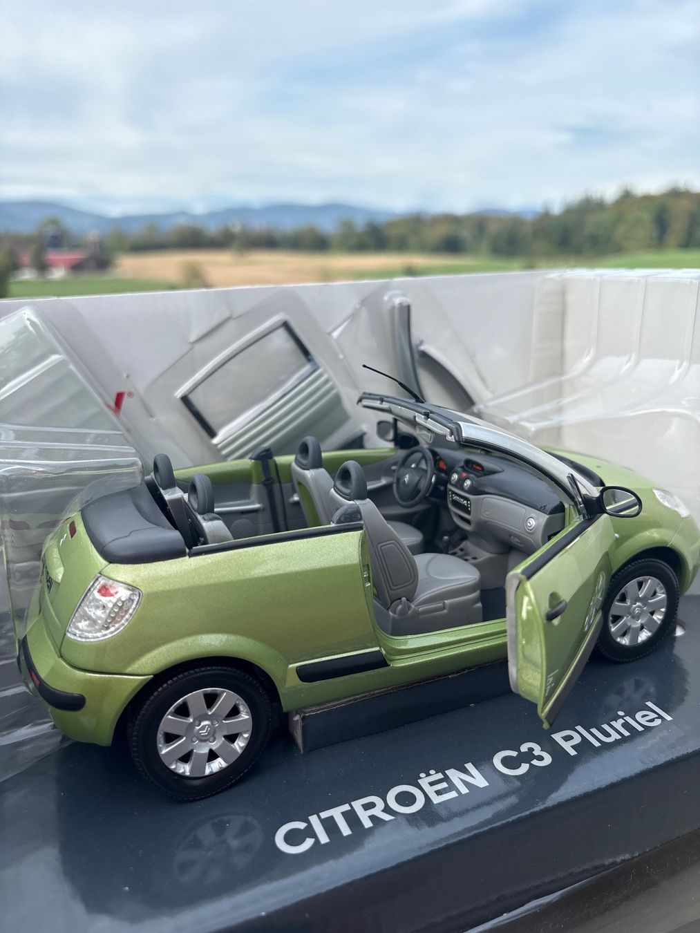 Citroën Modellini d'auto: Citroën  C3 Pluriel Multi  2003  1:18 – Nuovo e nell'imballaggio originale da Aarwangen venduto da kah_79t5 1