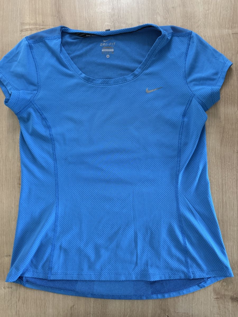 Nike T-shirt: Nike T-Shirt Grösse S – Usato da Wilen b. Wil venduto da Huibuh