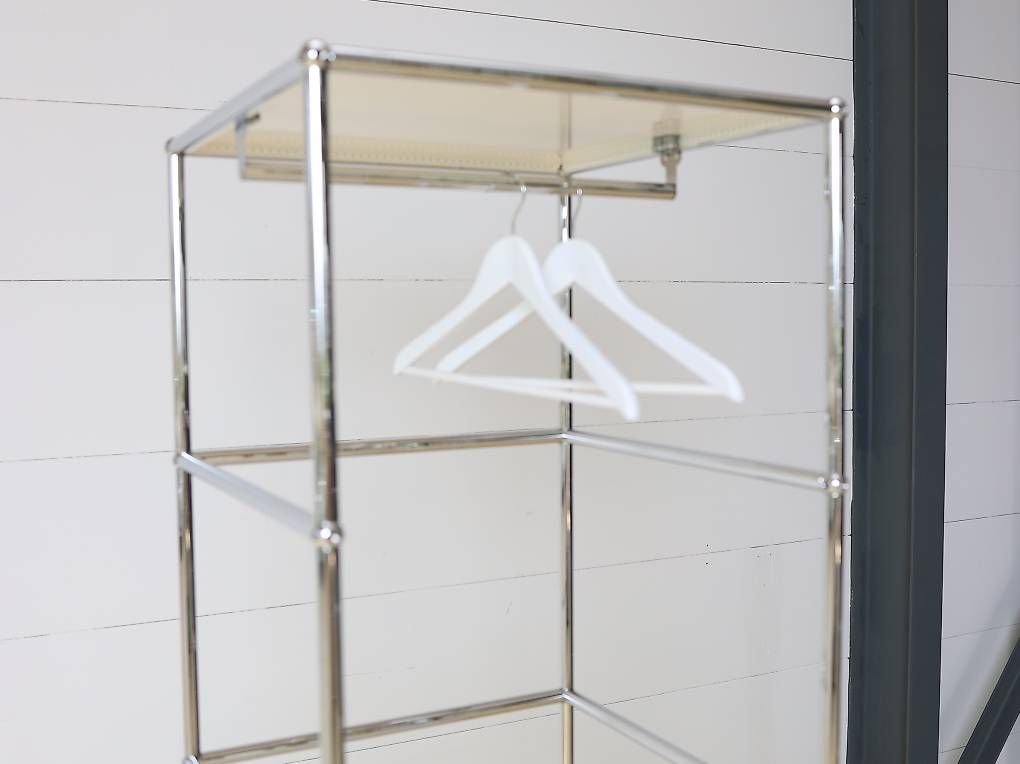 Guardaroba: USM Garderobe in Reinweiss – Usato da Meinisberg venduto da atelier_TILIJA 1