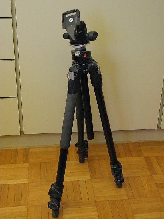 Stative & Köpfe: Stativ Manfrotto – Gebraucht aus Grenchen von eule43 3