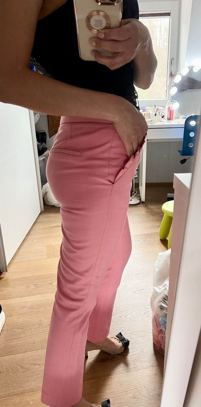Zara Pantaloni: Zara hosen – Usato da Moudon venduto da patricia115 5