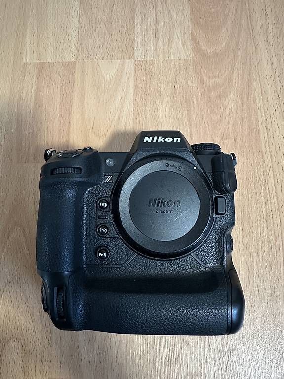 Nikon Appareil photo: Nikon Z9 inkl. CFexpress – D'occasion à Weiach par Domimike11