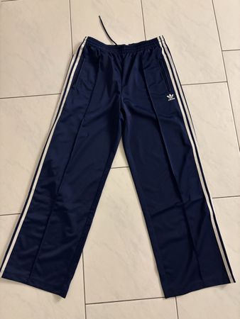 Adidas Trainingshose blau Grösse M 