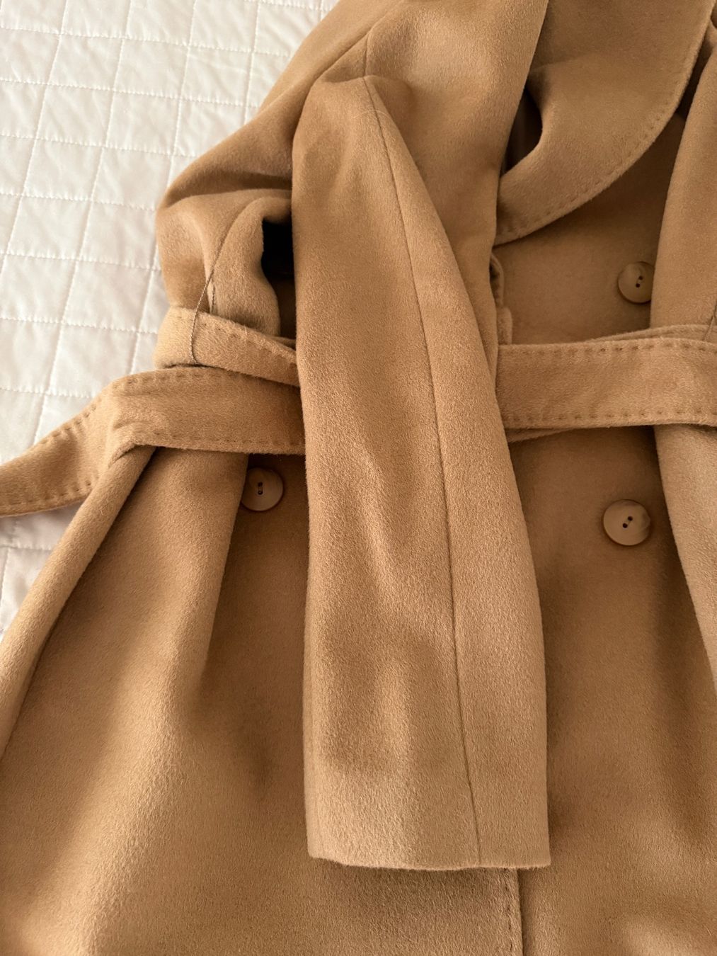 Cappotti: Avati Wool Mantel Damen 34 Gr – Usato da Wädenswil venduto da Alice_style 5
