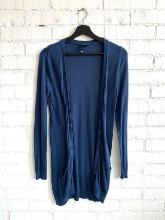 Feine blaue Strickjacke von H&M