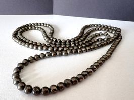 Lange Kette Halskette mit natürlichen Edelsteinen (Hämatit?)