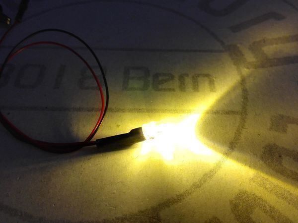 Elektronikbauteile: LED warmw 1.8mm 3/12V verkabelt – Neu (gemäss Beschreibung) aus Luzern von Salefactory