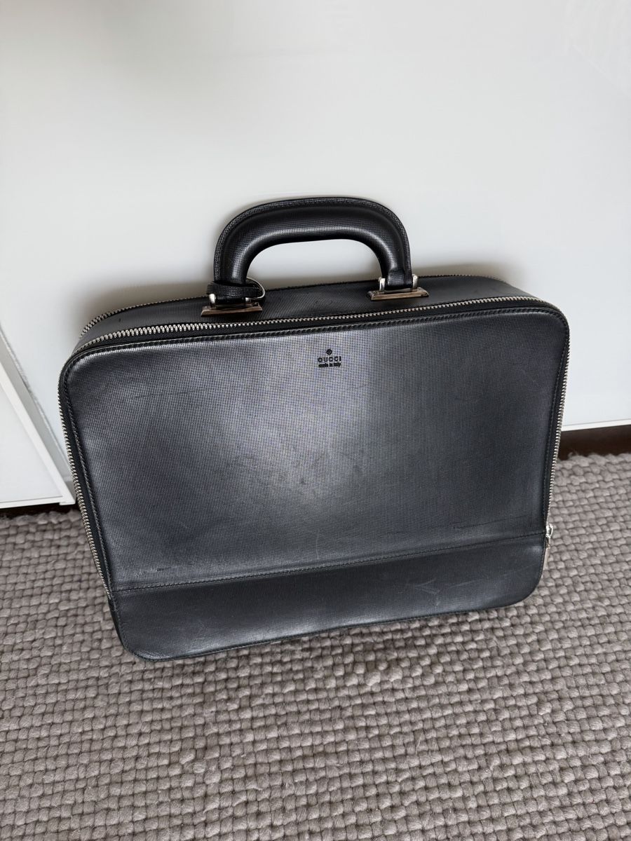 Gucci Borse: Borsa 24 ore uomo Gucci – Usato da Zürich venduto da goo_g8wb