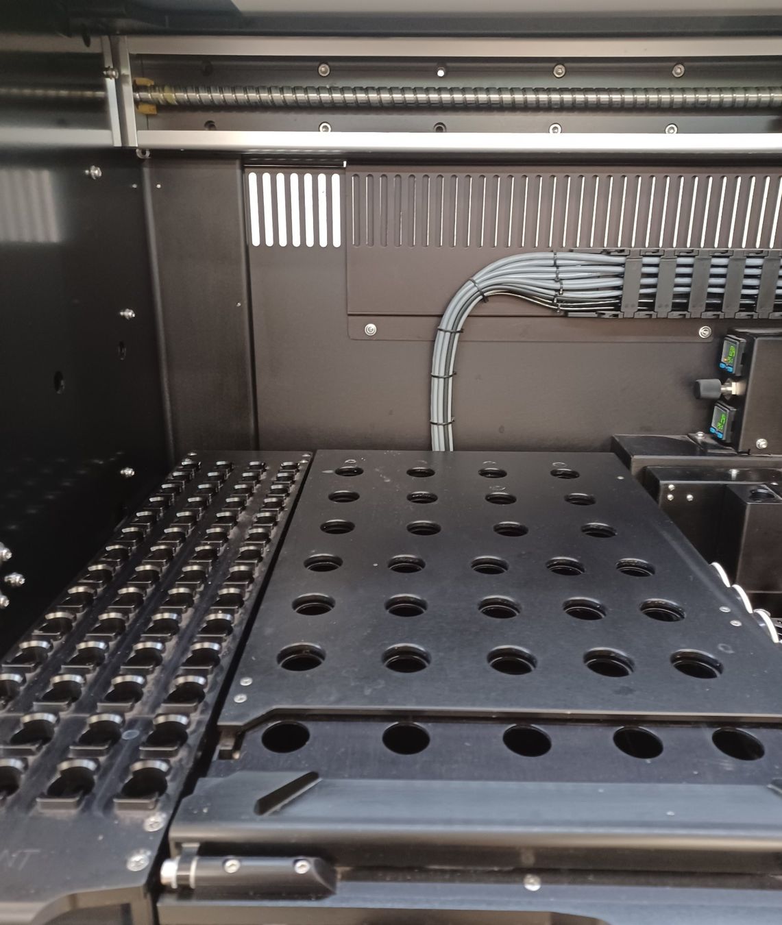 Accessori da laboratorio: Unchained Labs Grunt – Usato da Niederdorf venduto da LeptonAG_Labor 6