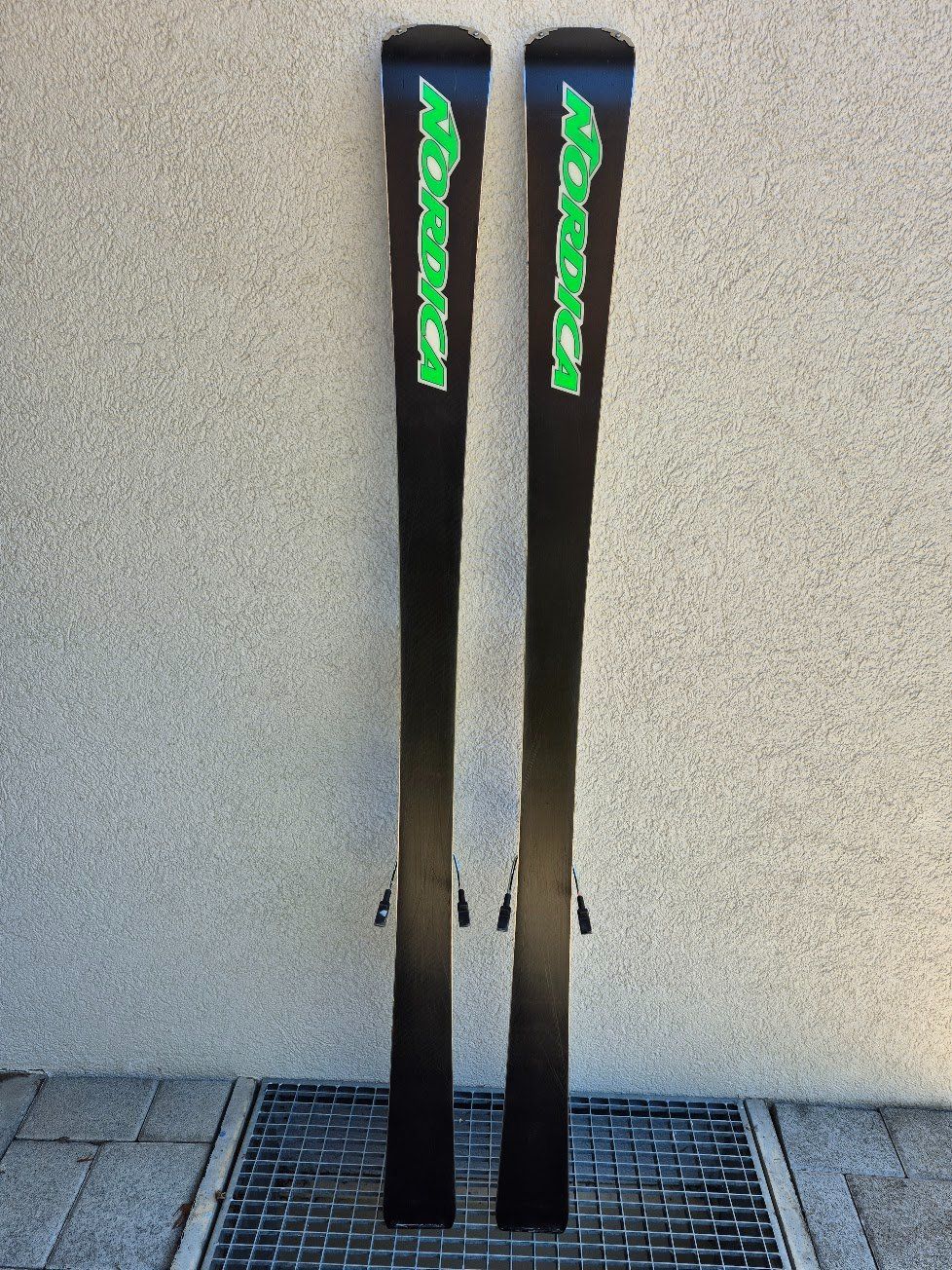 Nordica Sci: SKI NORDICA DOBERMANN SPITFIRE, 160cm – Usato da Goldswil venduto da 3377 4