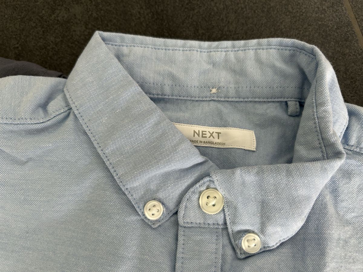 Next Chemises, T-shirts & Polos: Langarm und Kurzarm Hend, Next, Grösse 152 – D'occasion à Unterlangenegg par Dodo2108 2