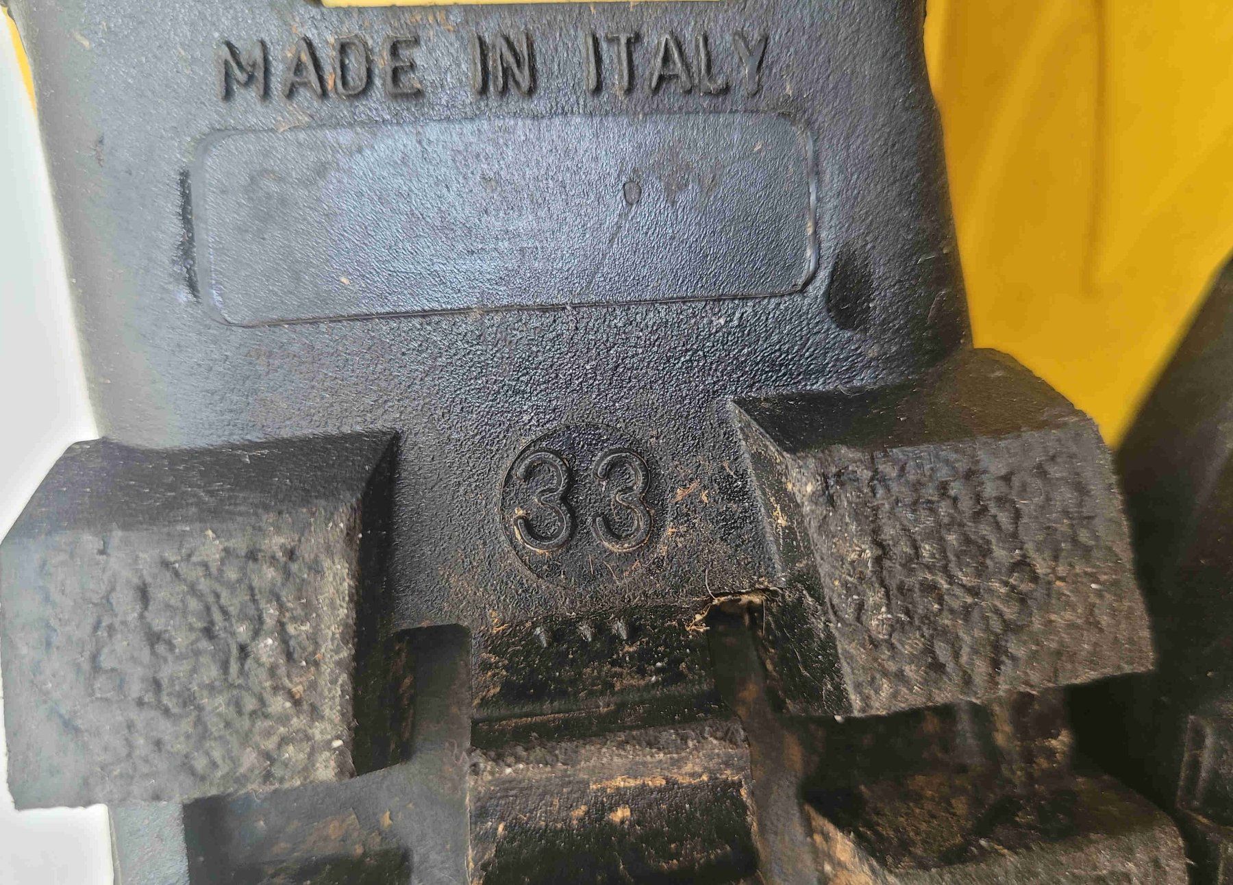 Engelbert Strauss Scarpe per ragazzi: Gelbe  Engelbert Strauss -Gummistiefel, Größe 33 – Usato da Bözberg venduto da Dave17 5