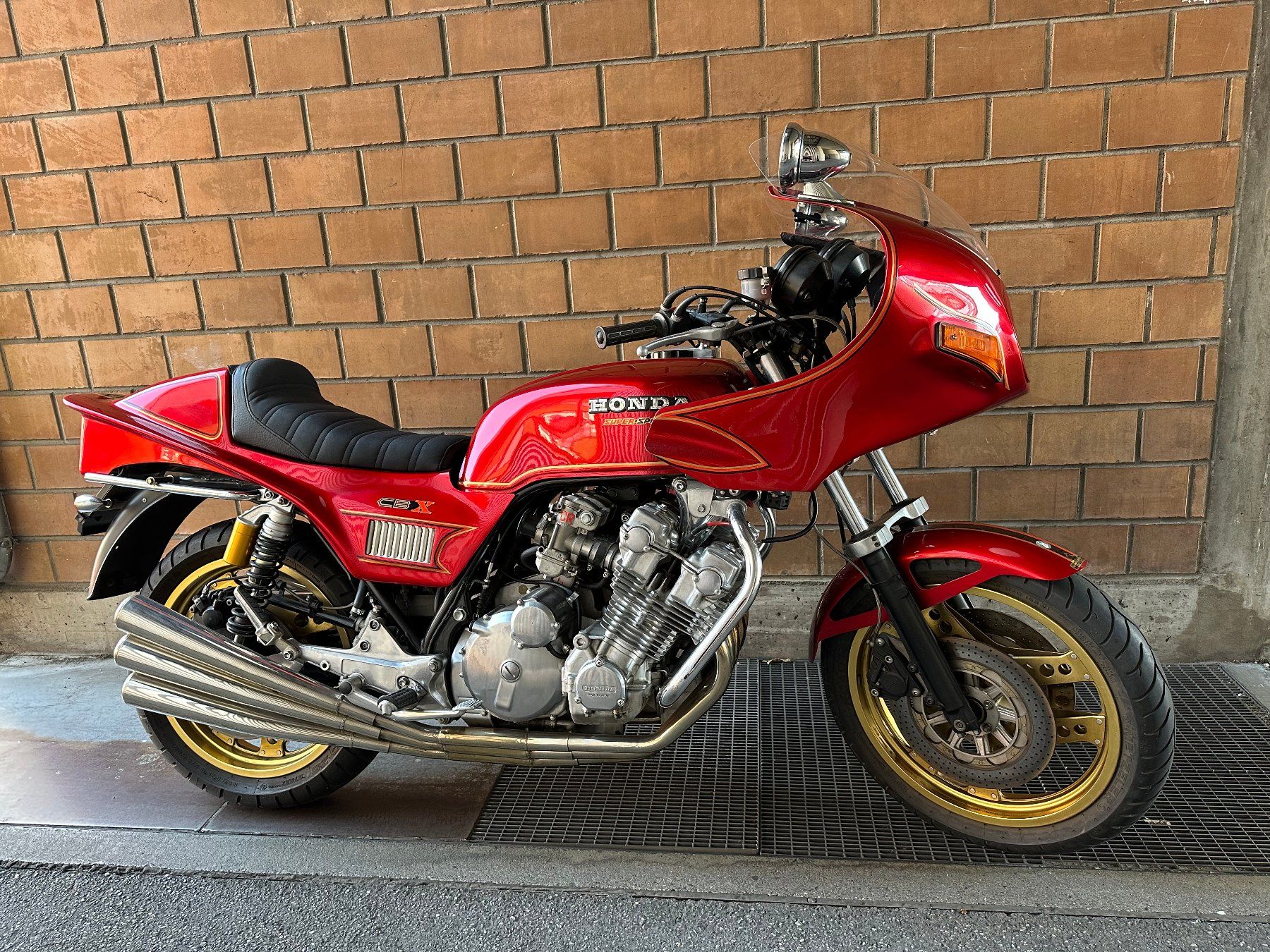 Honda Route: Honda 1000 CBX – D'occasion à Genève par Motosecours 2