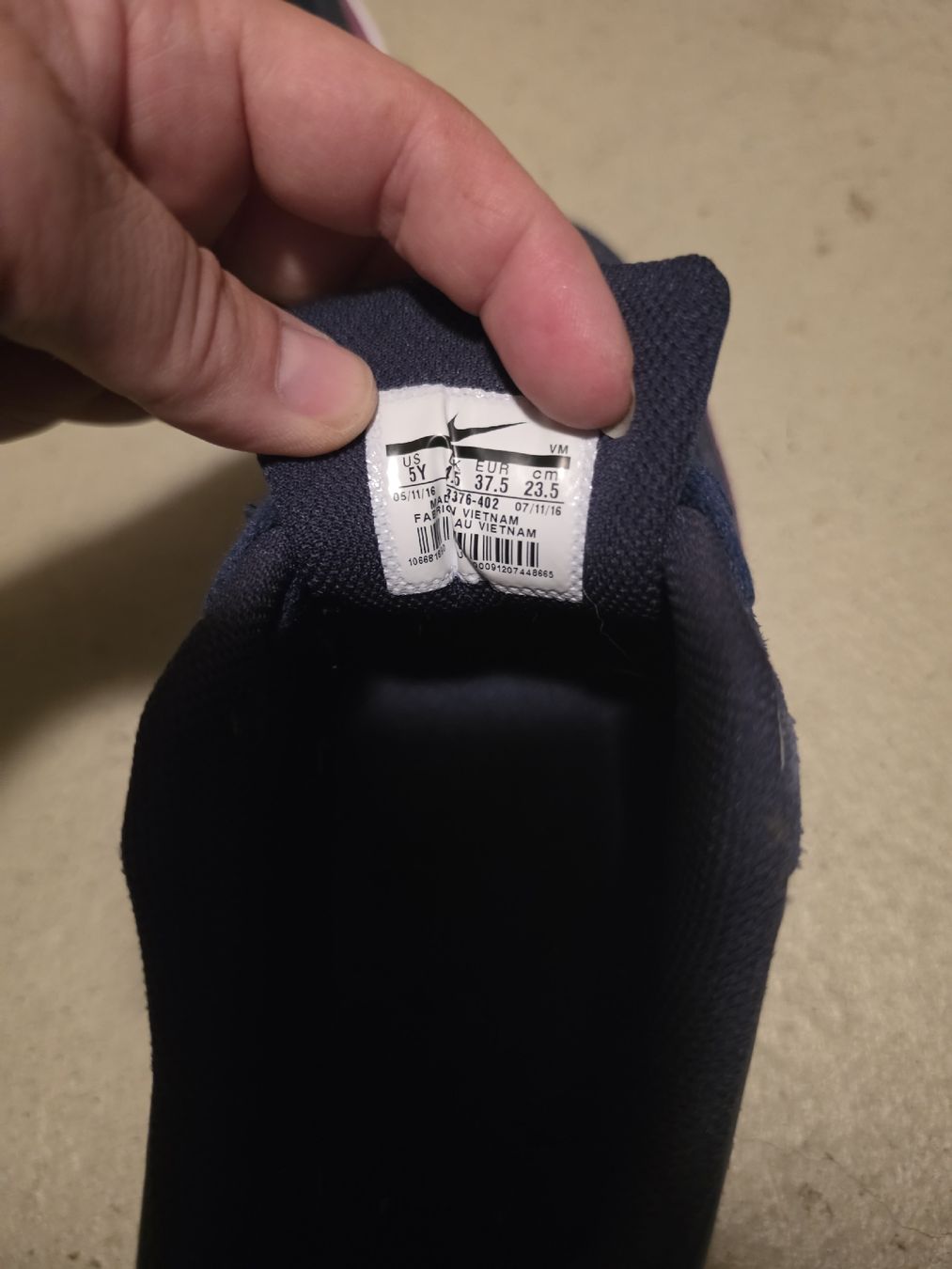Nike Herrenschuhe: Nike Air Max 90 Grösse 37.5 gebraucht – Gebraucht aus Ibach von cor_knx2 2