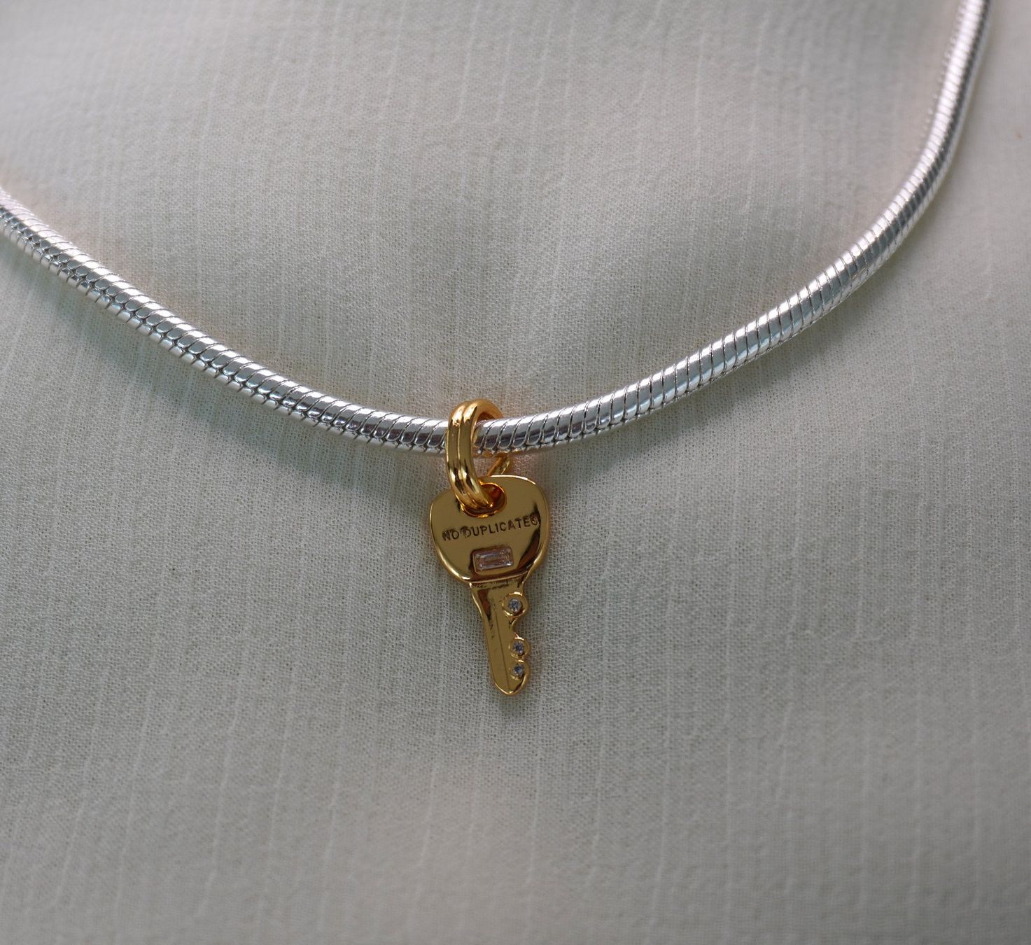 Anhänger: Charm zu Pandora "Schlüssel" Silber 925 – Neu (gemäss Beschreibung) aus Niederbüren von Fidi5 3