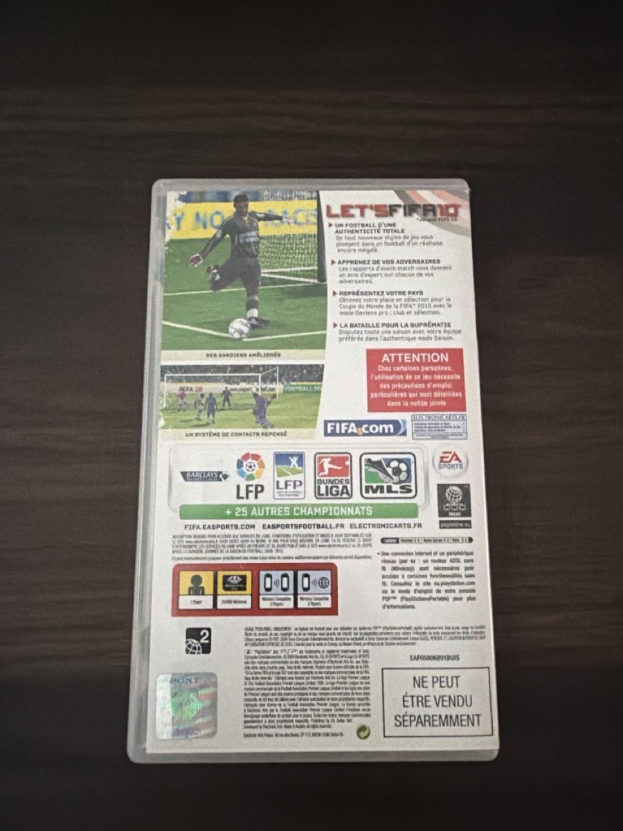 Sony Giochi: FIFA 10 PSP Game Disc with Case Good Condition – Usato da Zug venduto da fre_w72x 1