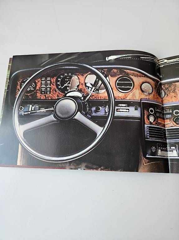 Documenti: Rolls Royce Silver Shadow II catalogue – Usato da Genève venduto da show88 3