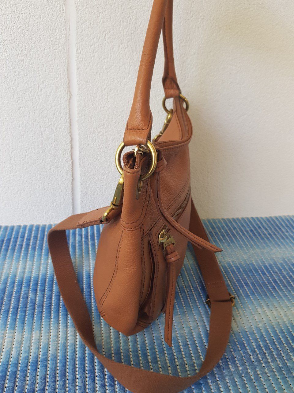 Fossil Sacs femmes: Fossil Ledertasche/Umhängetasche – D'occasion à Basel par Birs868 1
