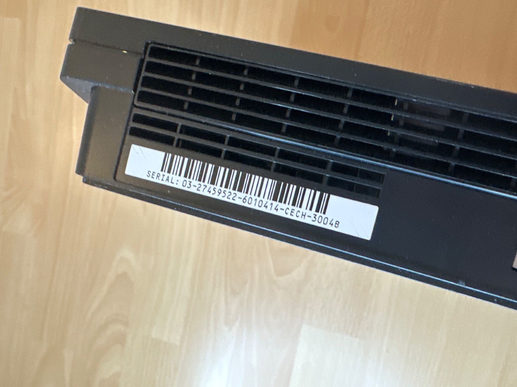 Sony Console: PS3 Slim Konsole ohne Zubehör – Usato da St.gallen venduto da taduz 2