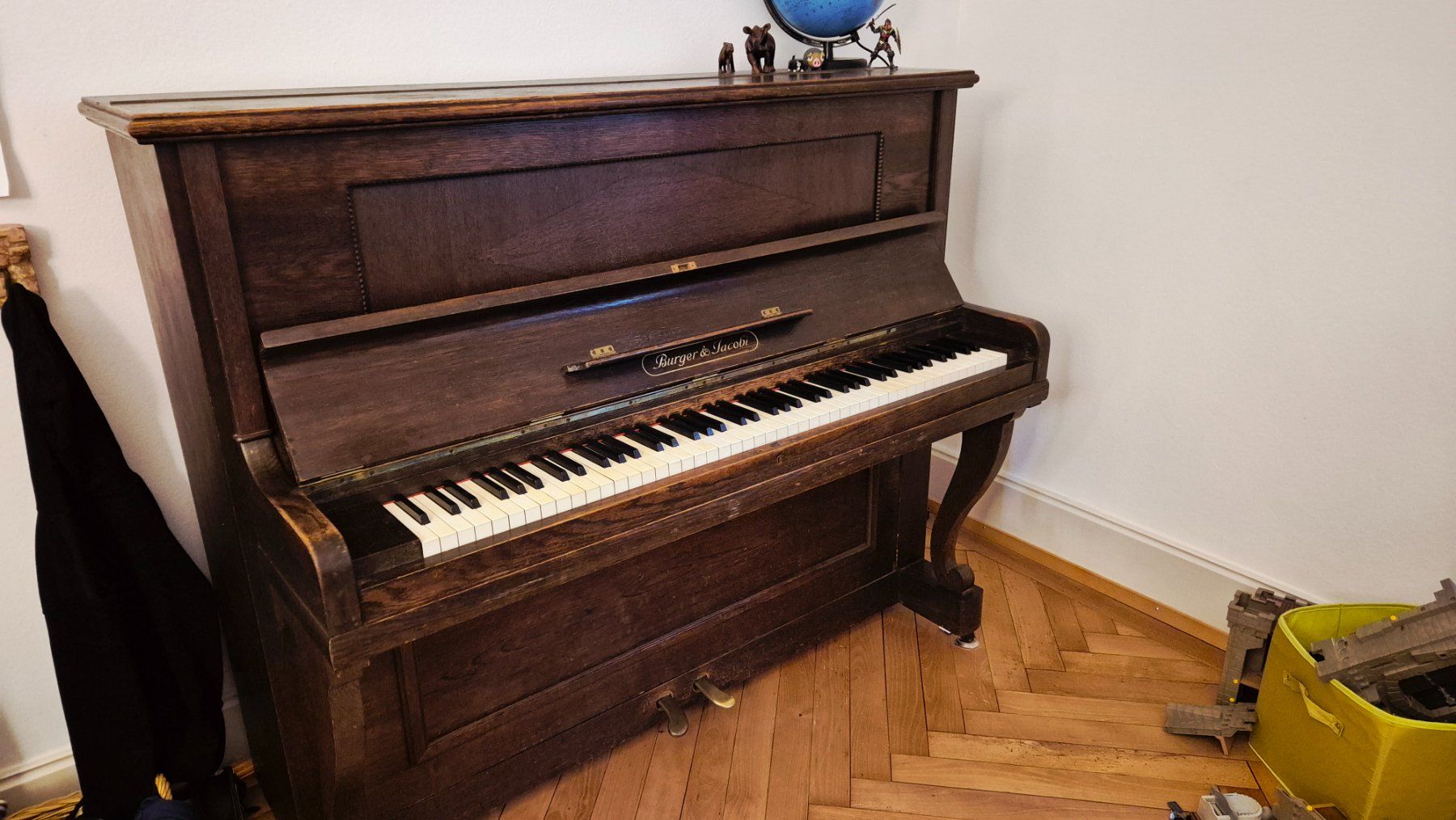 Strumenti musicali: Burger Jakobi Klavier 1925 – Usato da Luzern venduto da misterpow