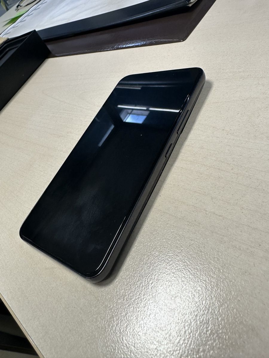 Samsung Handys / Smartphones: Samsung Glaaxy S22 128GB – Gebraucht aus Tamins von M.assaker