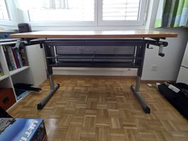Embru Pult verstellbar