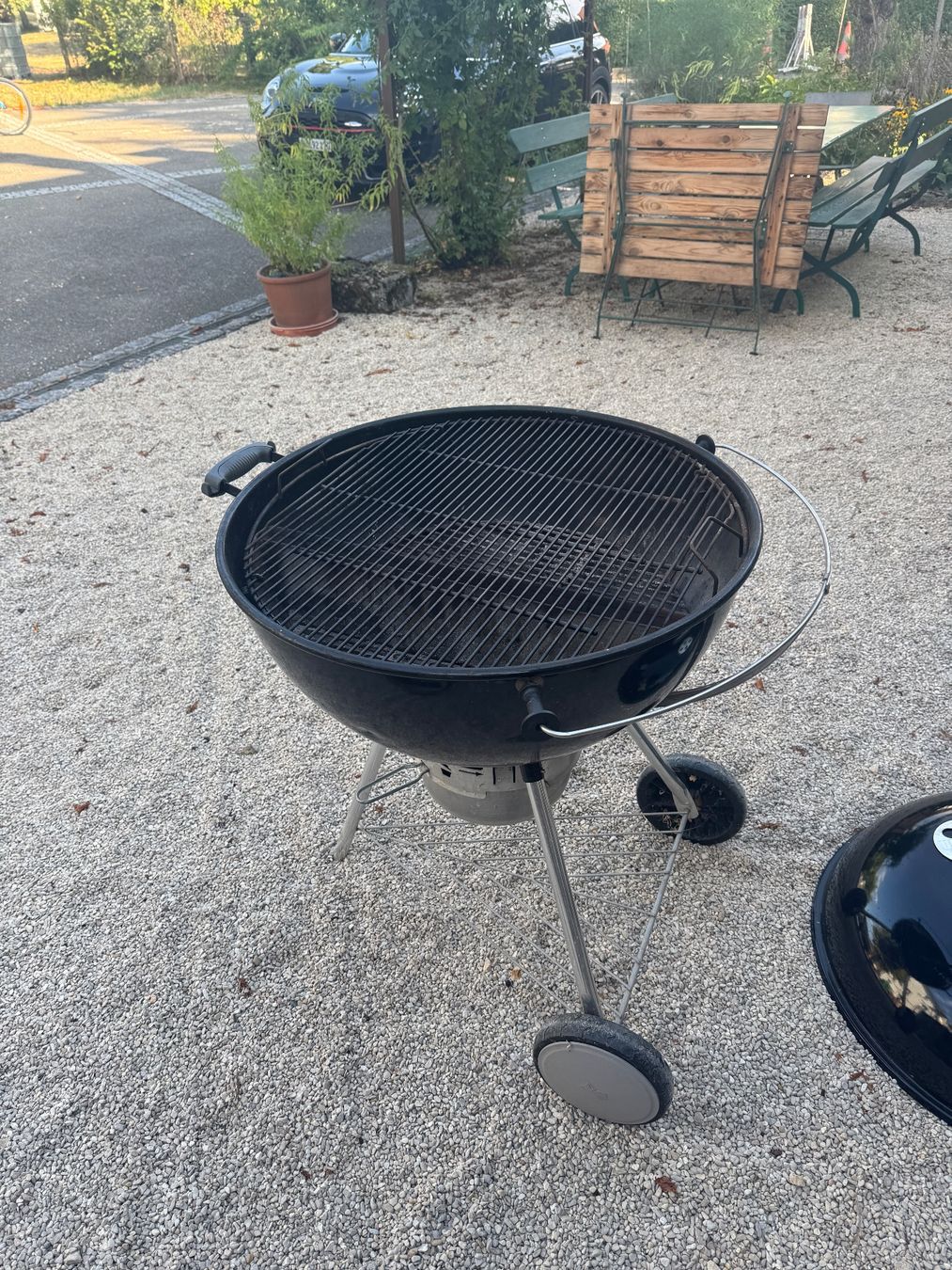 Weber Griglie: Weber Kohle Grill 1m ø – Usato da Tenniken venduto da M00RlssE90 2