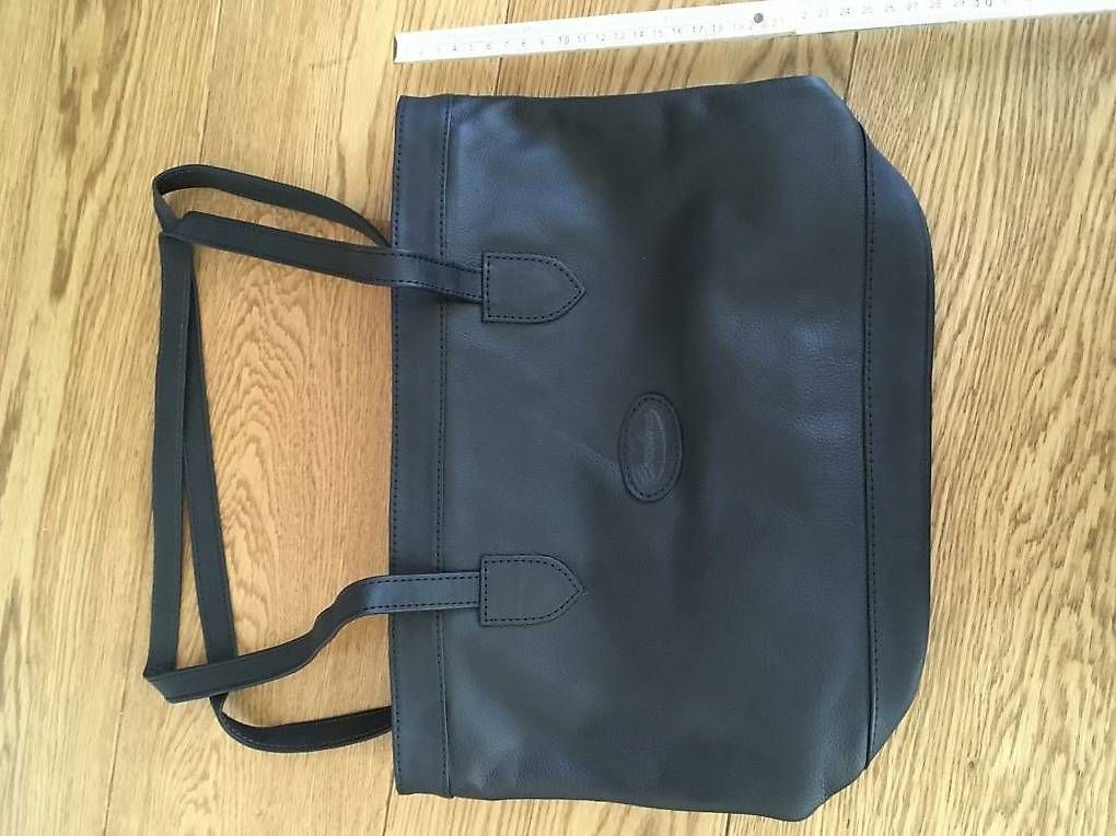 Borse da donna: schwarze Handtasche aus echtem Rinderleder – Usato da Rebstein venduto da Dom-Grab_83 1