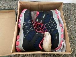 Neue Wanderschuhe Landrover Gr. 35